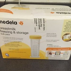 Medela breastmilk freezing and storage